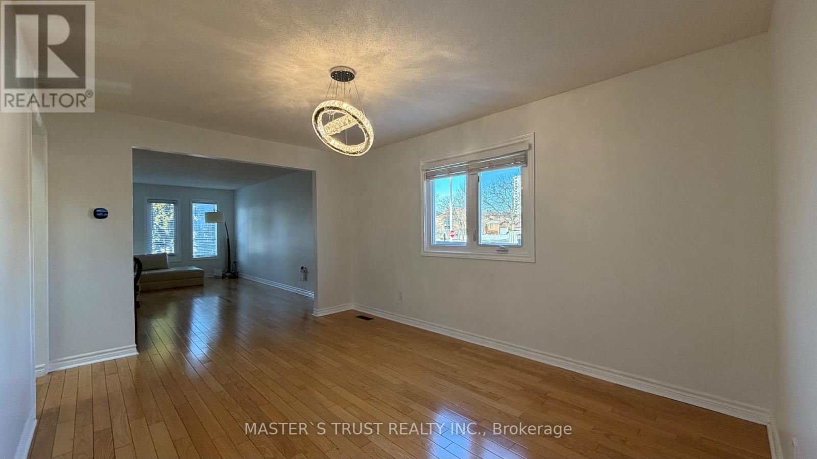 31 Goldhawk Trail, Toronto, Ontario M1V 3R4 - Photo 7 - E12596436