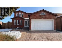 31 GOLDHAWK TRAIL, Toronto, Ontario