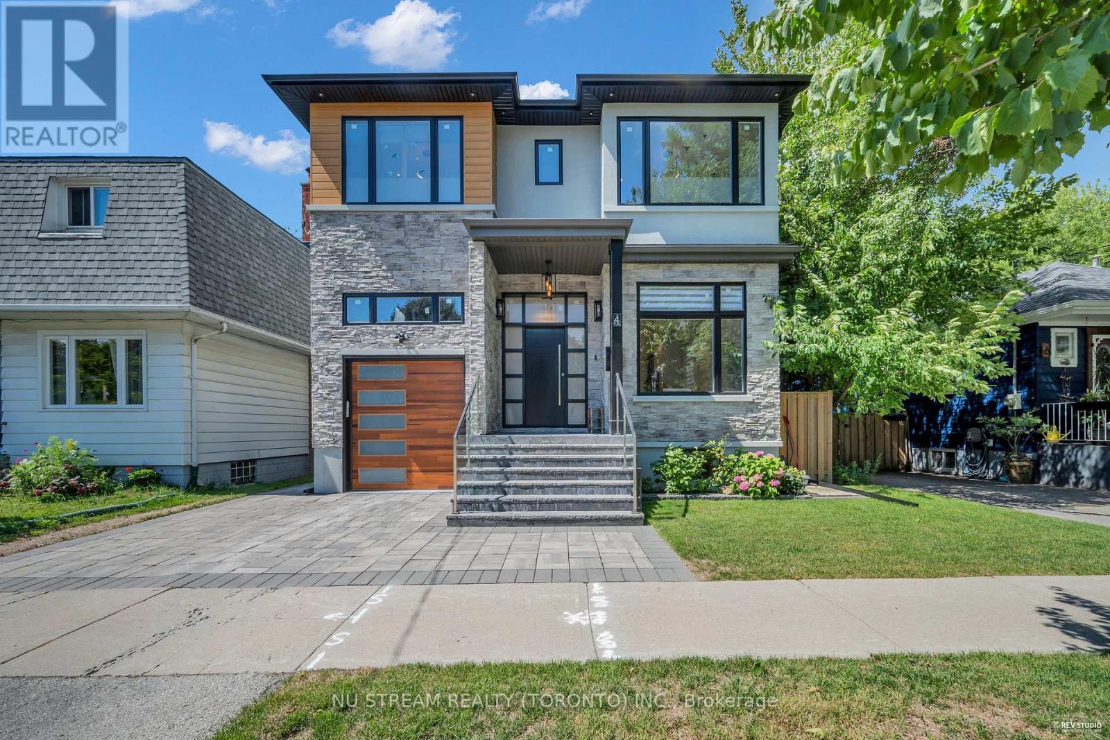 4 WESTBOURNE AVENUE, Toronto, Ontario