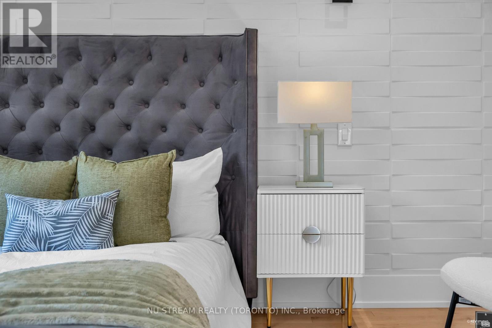 4 Westbourne Avenue, Toronto, Ontario  M1L 2X9 - Photo 15 - E12596444