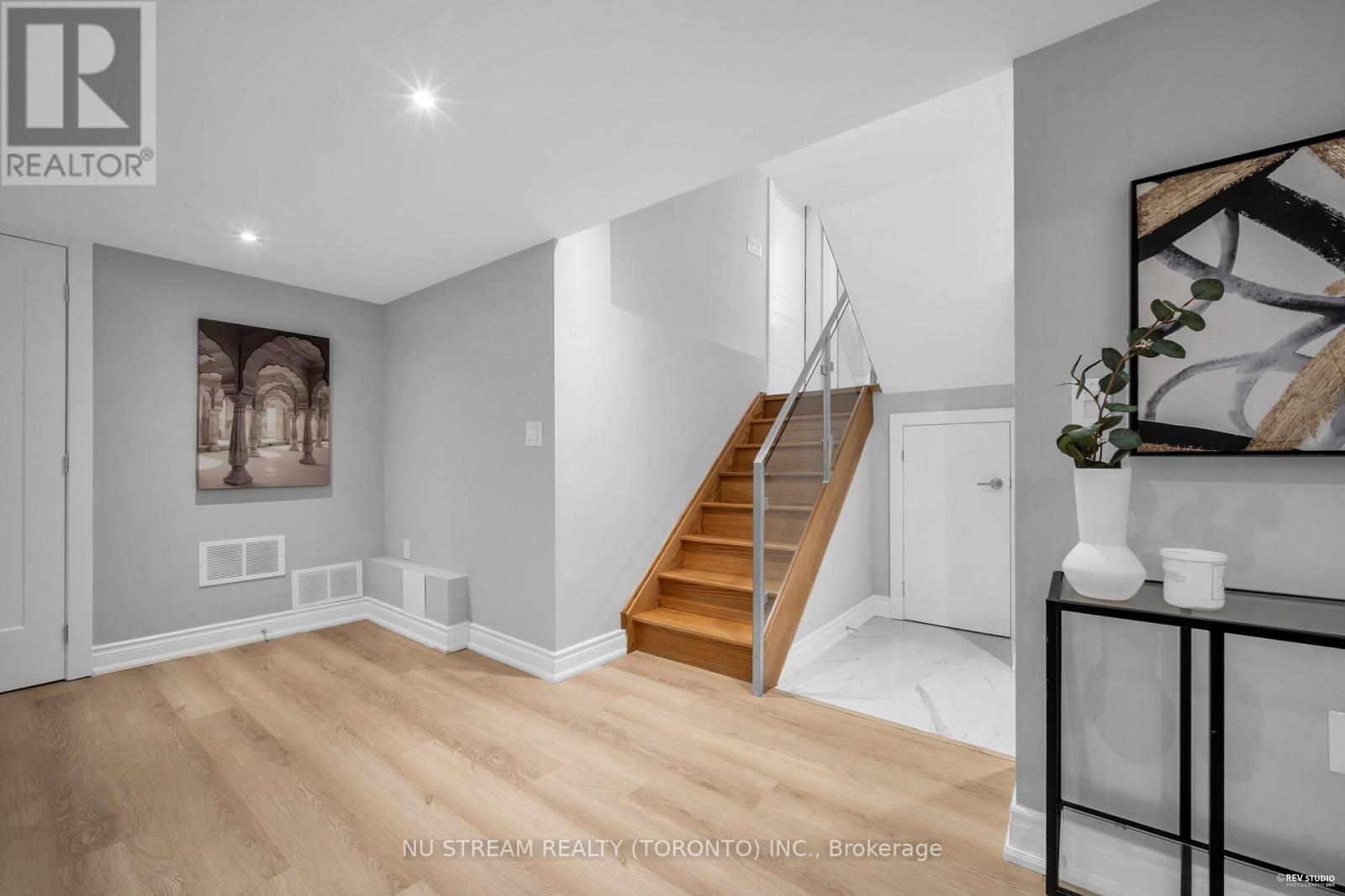 4 Westbourne Avenue, Toronto, Ontario  M1L 2X9 - Photo 33 - E12596444