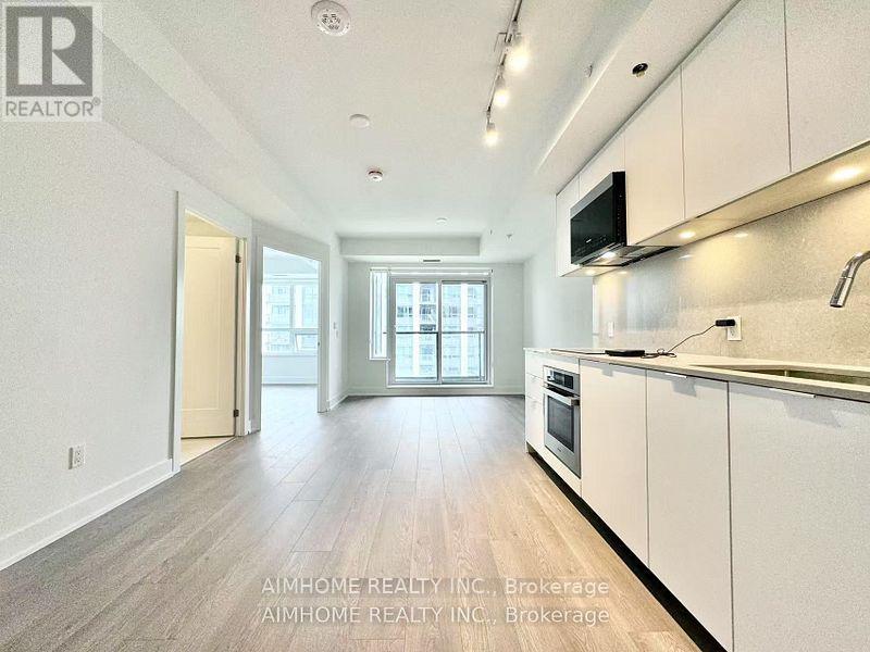 1711 - 8 Cedarland Dr Drive, Markham, Ontario  L6G 0H4 - Photo 2 - N12596438