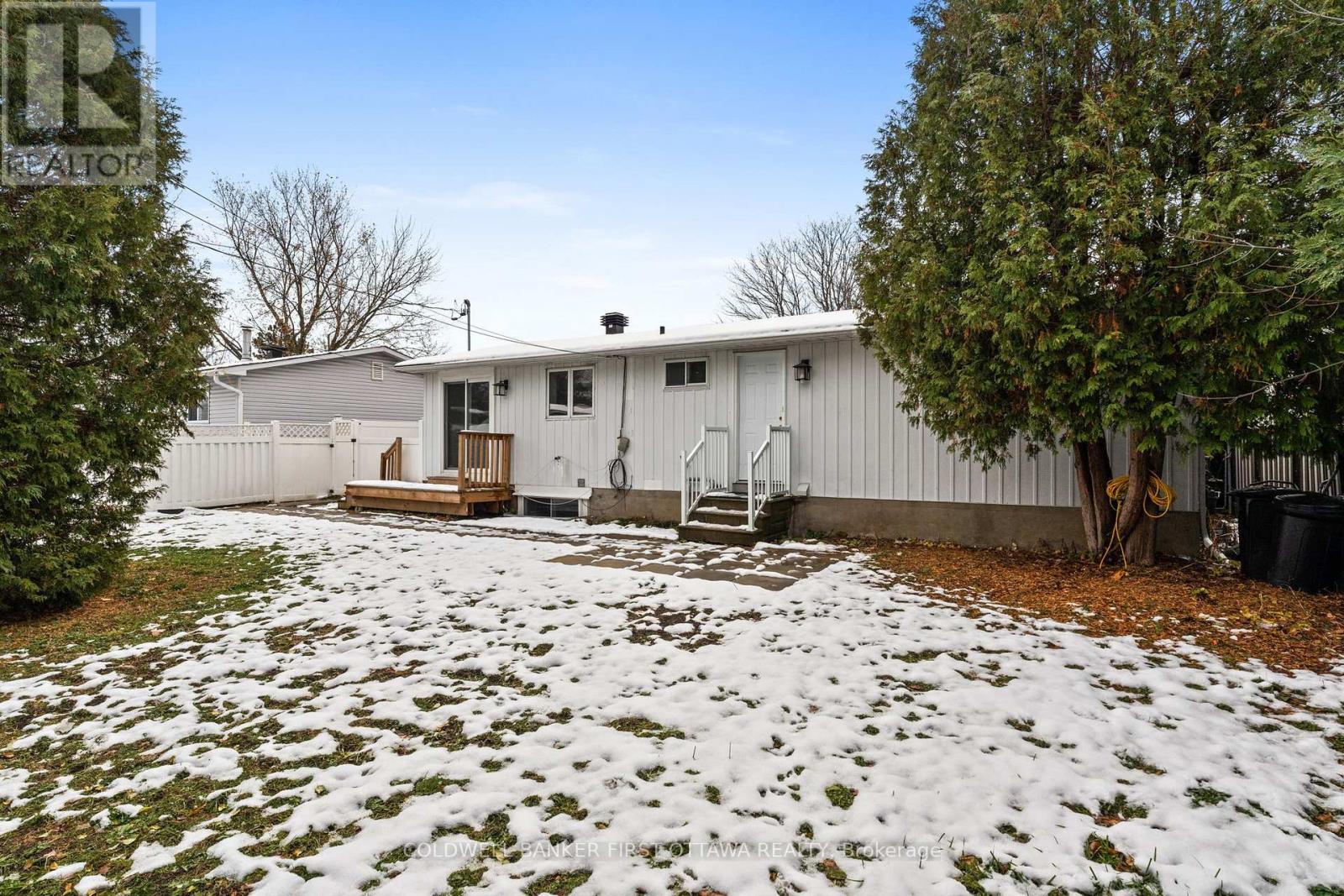 351 Amiens Street, Ottawa, Ontario  K1E 1P1 - Photo 42 - X12595958