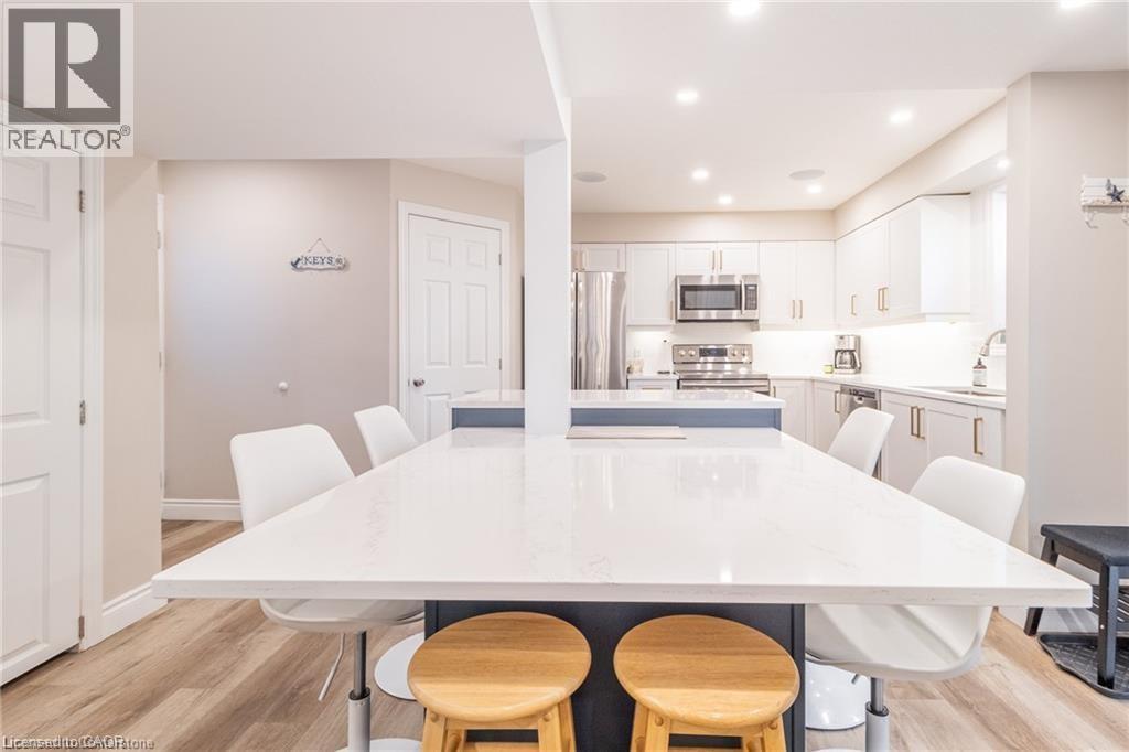 11 Dietrich Crescent, Grand Bend, Ontario  N0M 1T0 - Photo 10 - 40791398