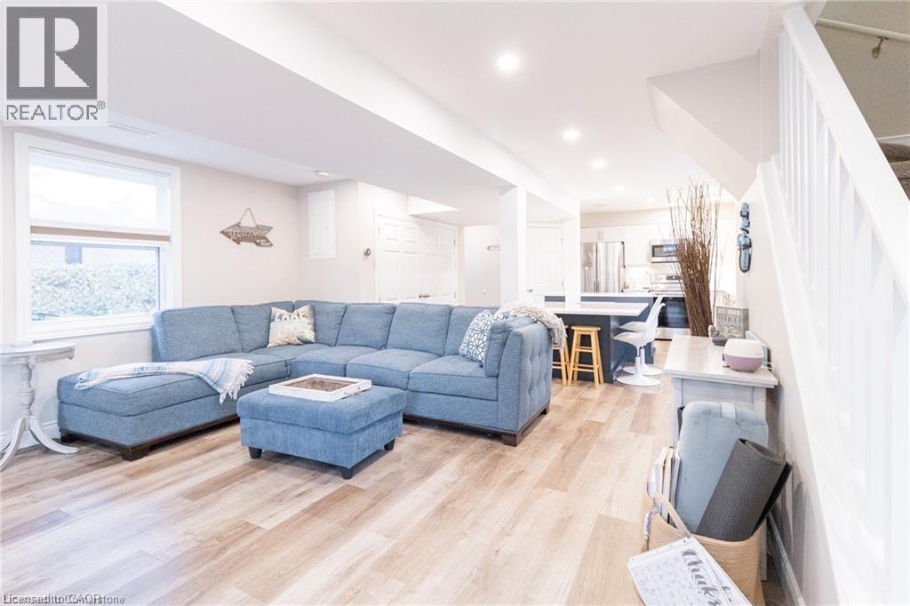 11 Dietrich Crescent, Grand Bend, Ontario  N0M 1T0 - Photo 19 - 40791398