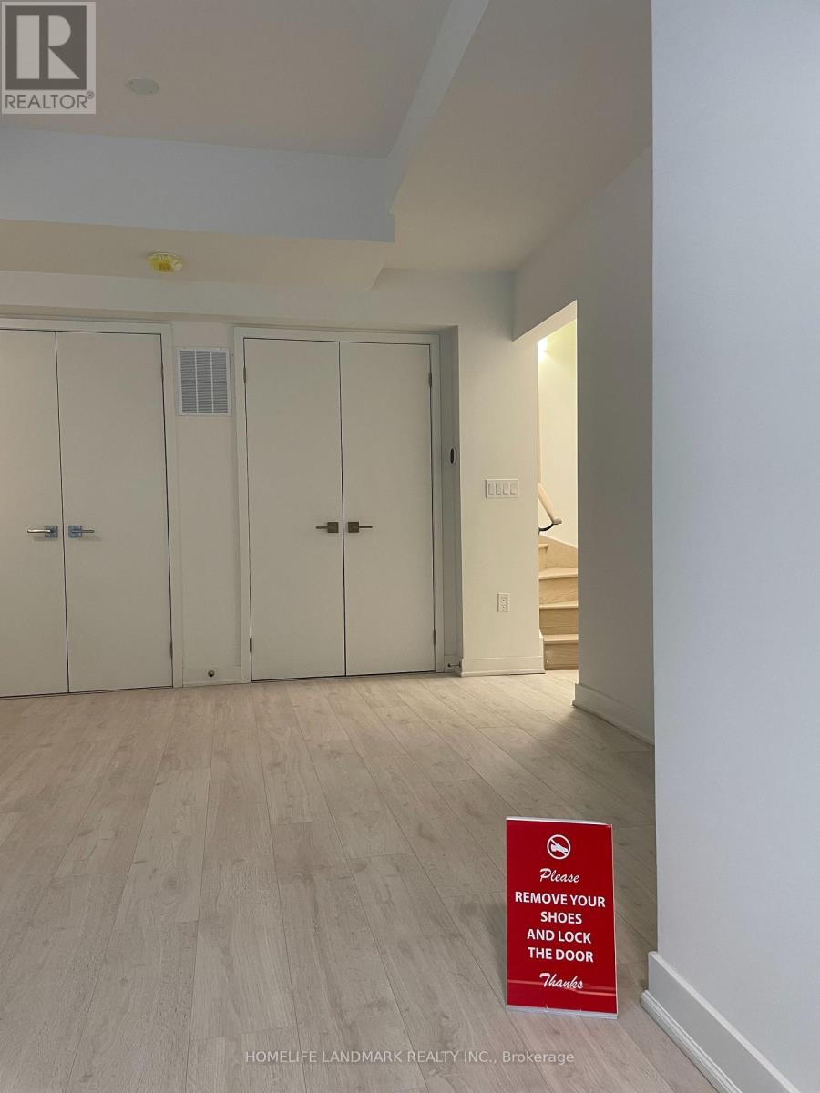 69 - 71 Curlew Drive, Toronto, Ontario  M3A 0B1 - Photo 11 - C12543786