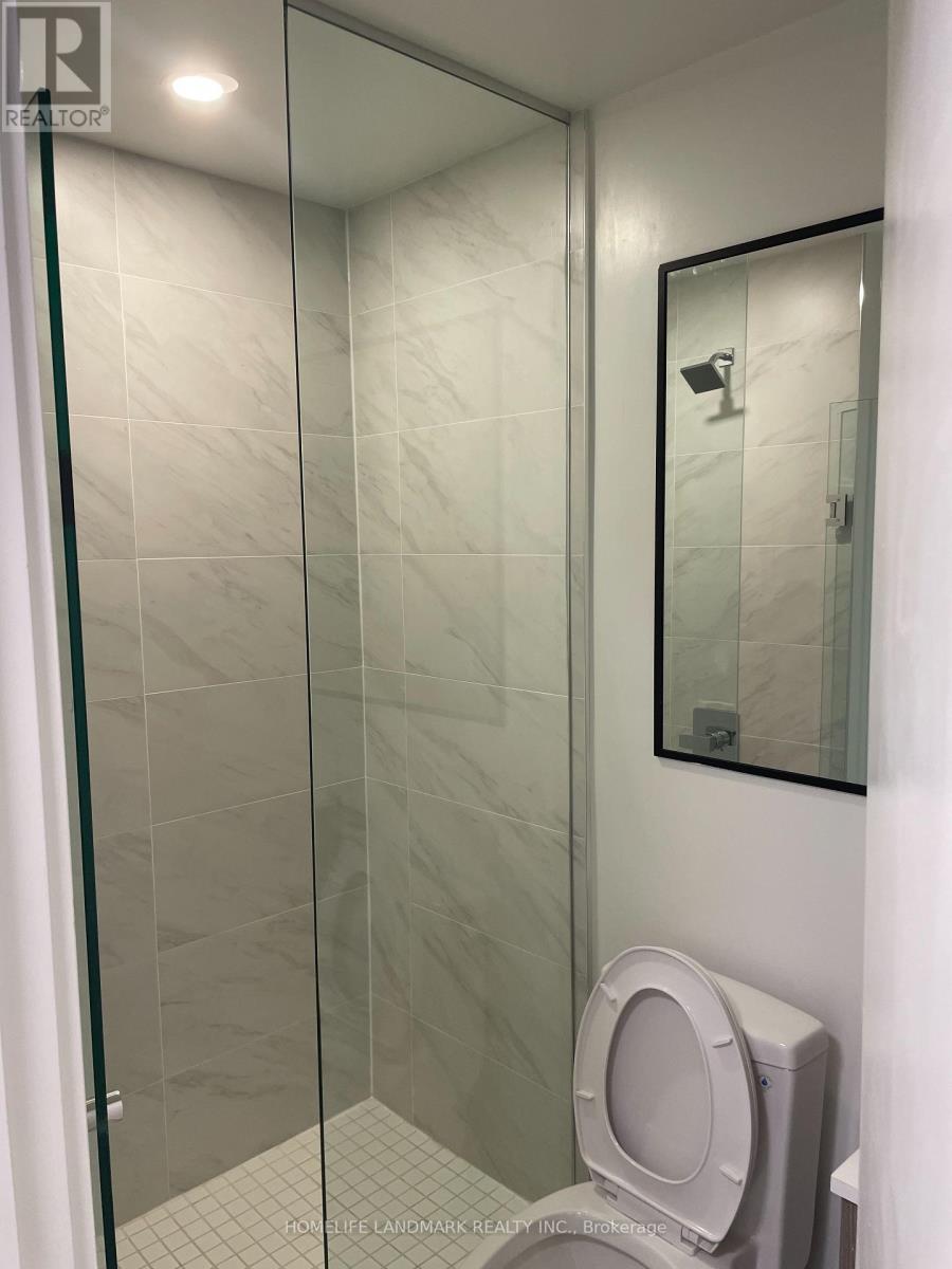 69 - 71 Curlew Drive, Toronto, Ontario  M3A 0B1 - Photo 17 - C12543786