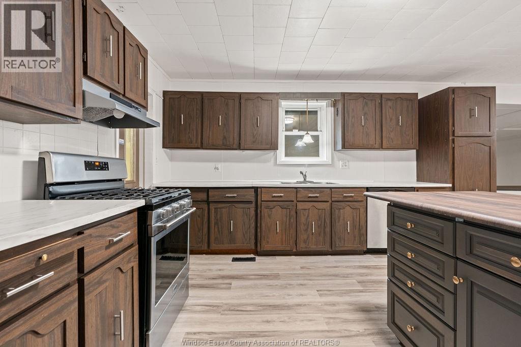 232 Reaume Road, Lasalle, Ontario  N8J 1B1 - Photo 10 - 25031007