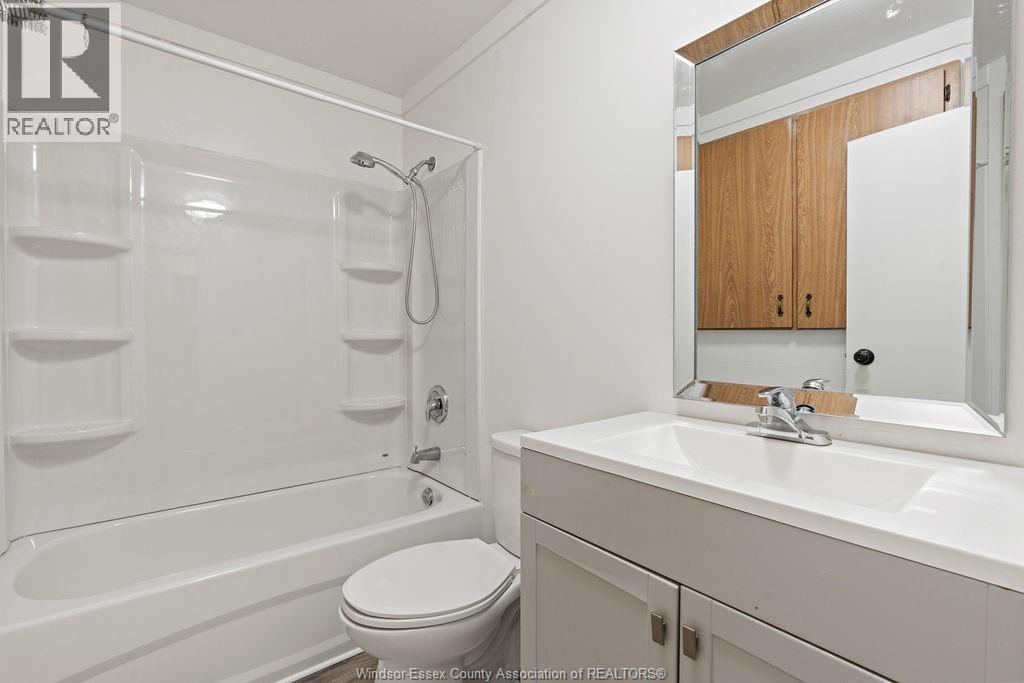 232 Reaume Road, Lasalle, Ontario  N8J 1B1 - Photo 25 - 25031007