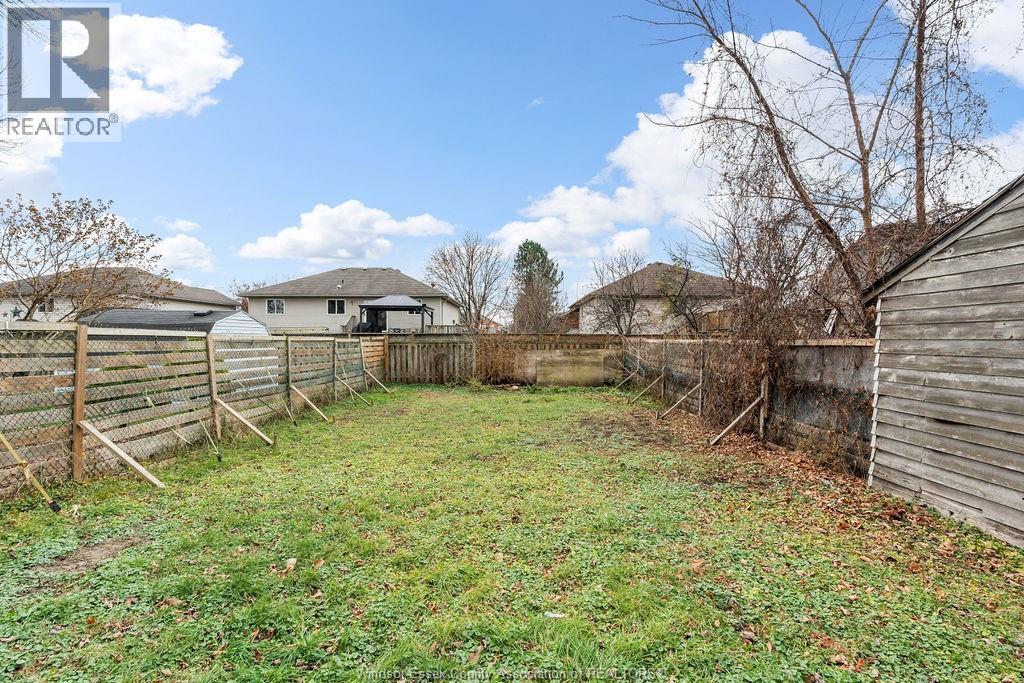 232 Reaume Road, Lasalle, Ontario  N8J 1B1 - Photo 35 - 25031007