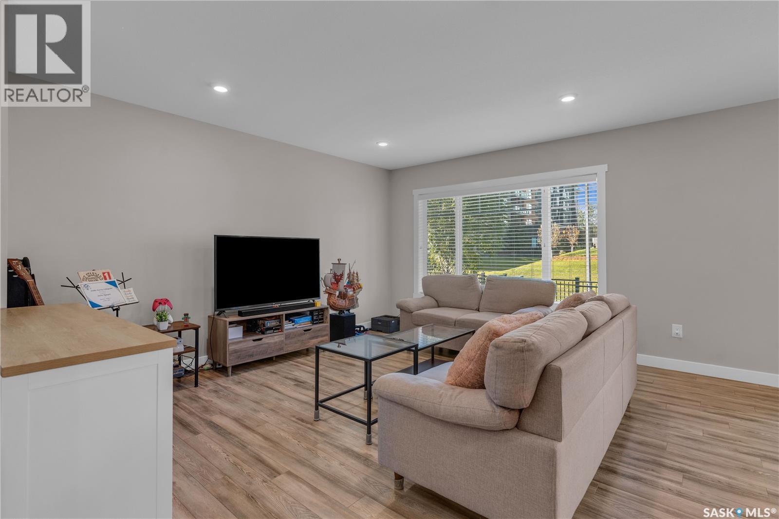 131 315 Dickson Crescent, Saskatoon, Saskatchewan  S7T 0T8 - Photo 7 - SK025131