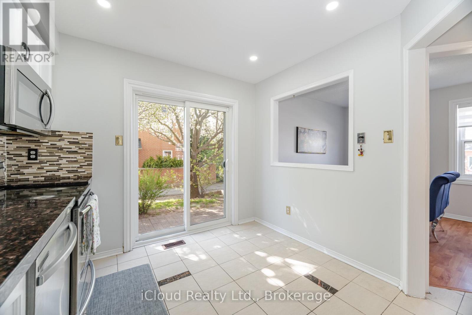 41 - 5659 Glen Erin Drive E, Mississauga, Ontario L5M 5P2 - Photo 16 - W12596448