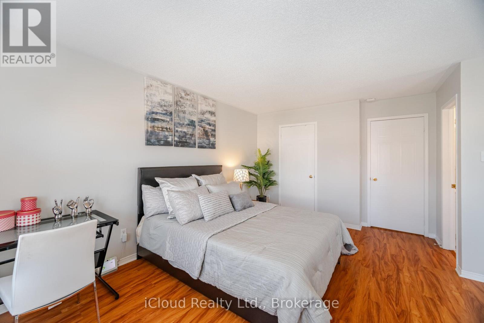 41 - 5659 Glen Erin Drive E, Mississauga, Ontario L5M 5P2 - Photo 21 - W12596448