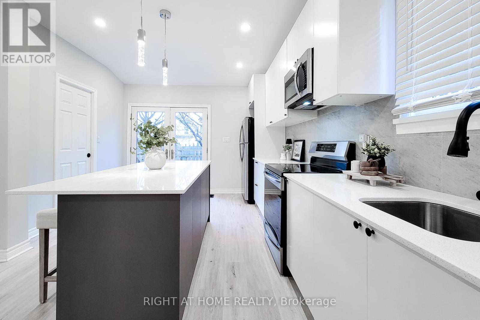 24 Albemarle Street, Hamilton, Ontario  L8L 7G4 - Photo 14 - X12596456