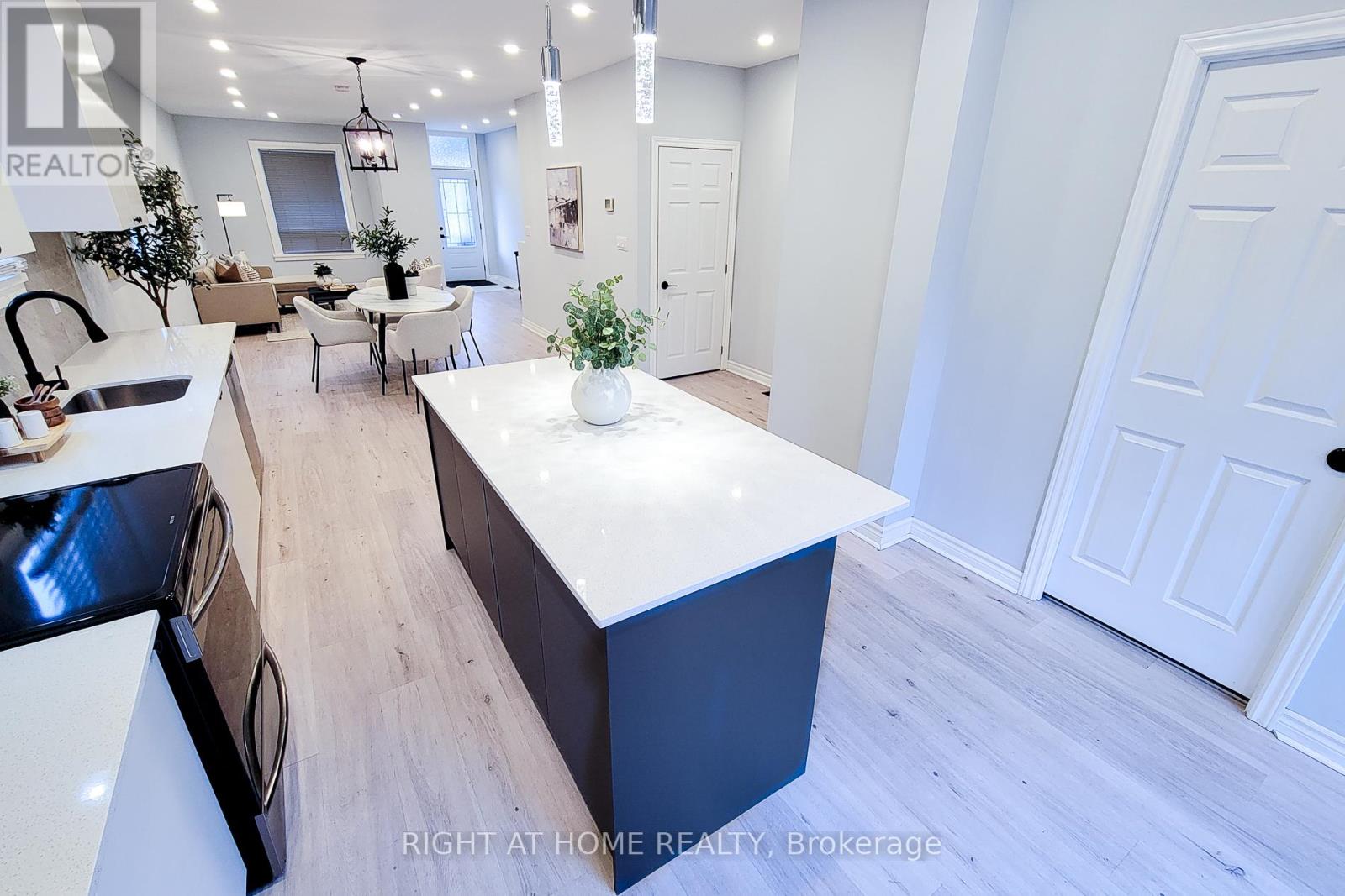 24 Albemarle Street, Hamilton, Ontario  L8L 7G4 - Photo 22 - X12596456