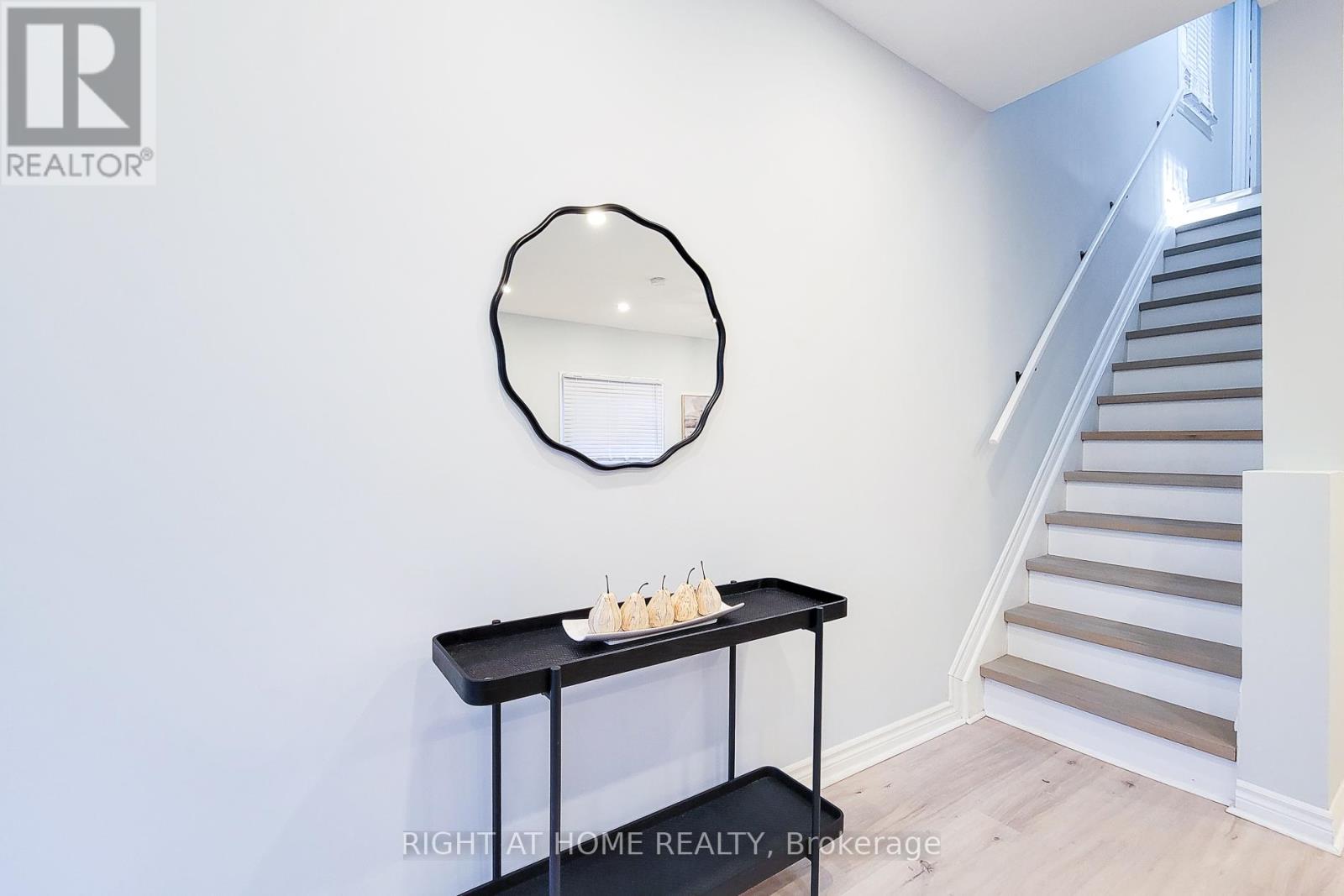 24 Albemarle Street, Hamilton, Ontario  L8L 7G4 - Photo 27 - X12596456