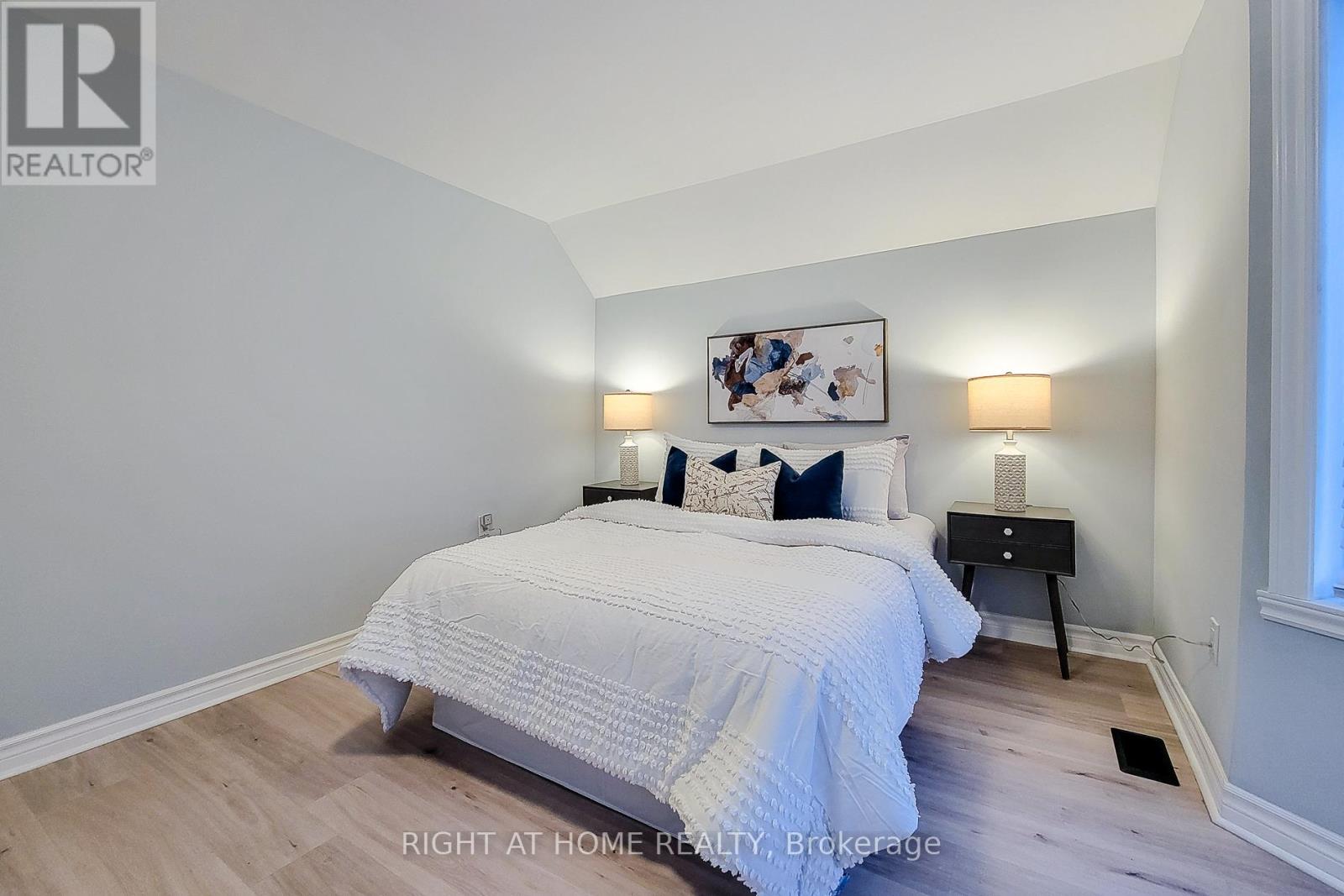 24 Albemarle Street, Hamilton, Ontario  L8L 7G4 - Photo 30 - X12596456