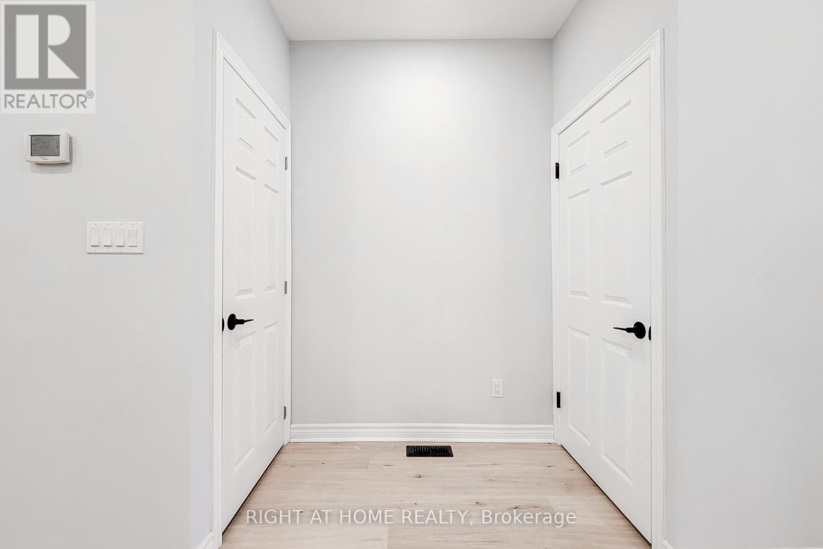 24 Albemarle Street, Hamilton, Ontario  L8L 7G4 - Photo 39 - X12596456