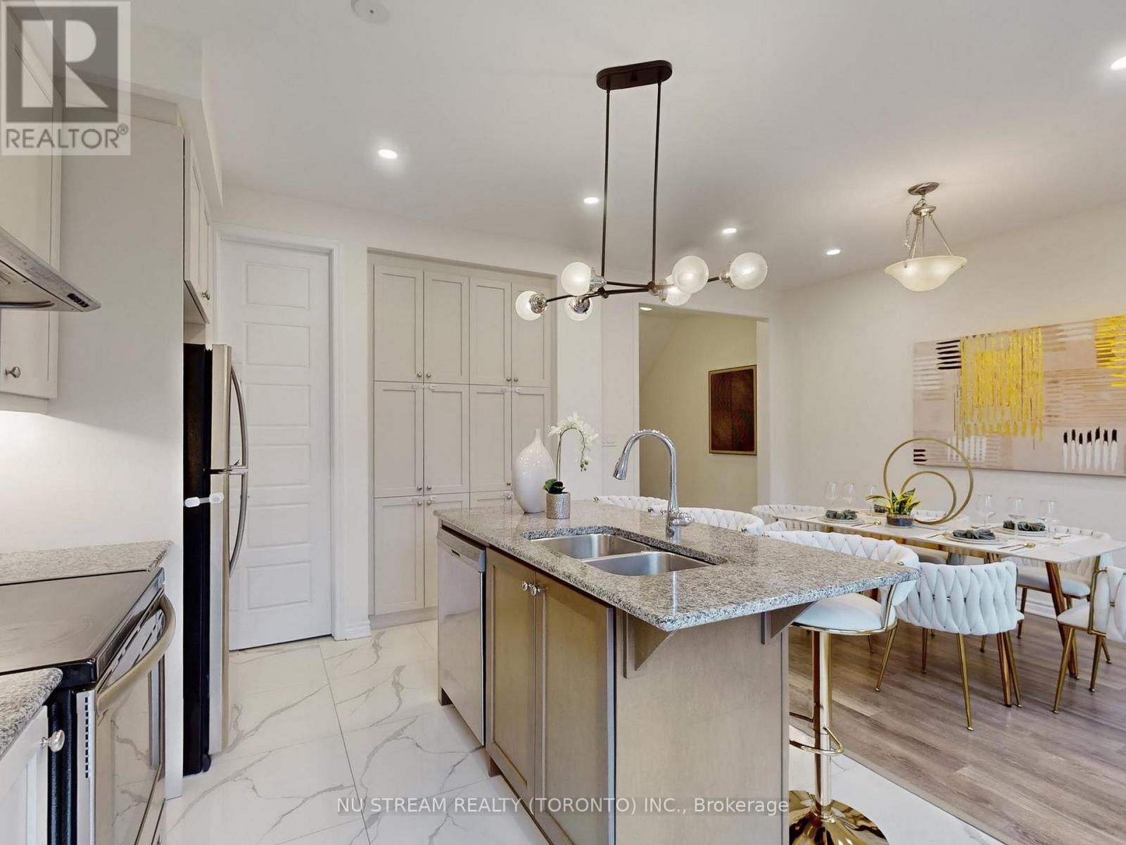 38 William F.bell Parkway, Richmond Hill, Ontario  L4S 0K1 - Photo 10 - N12596474