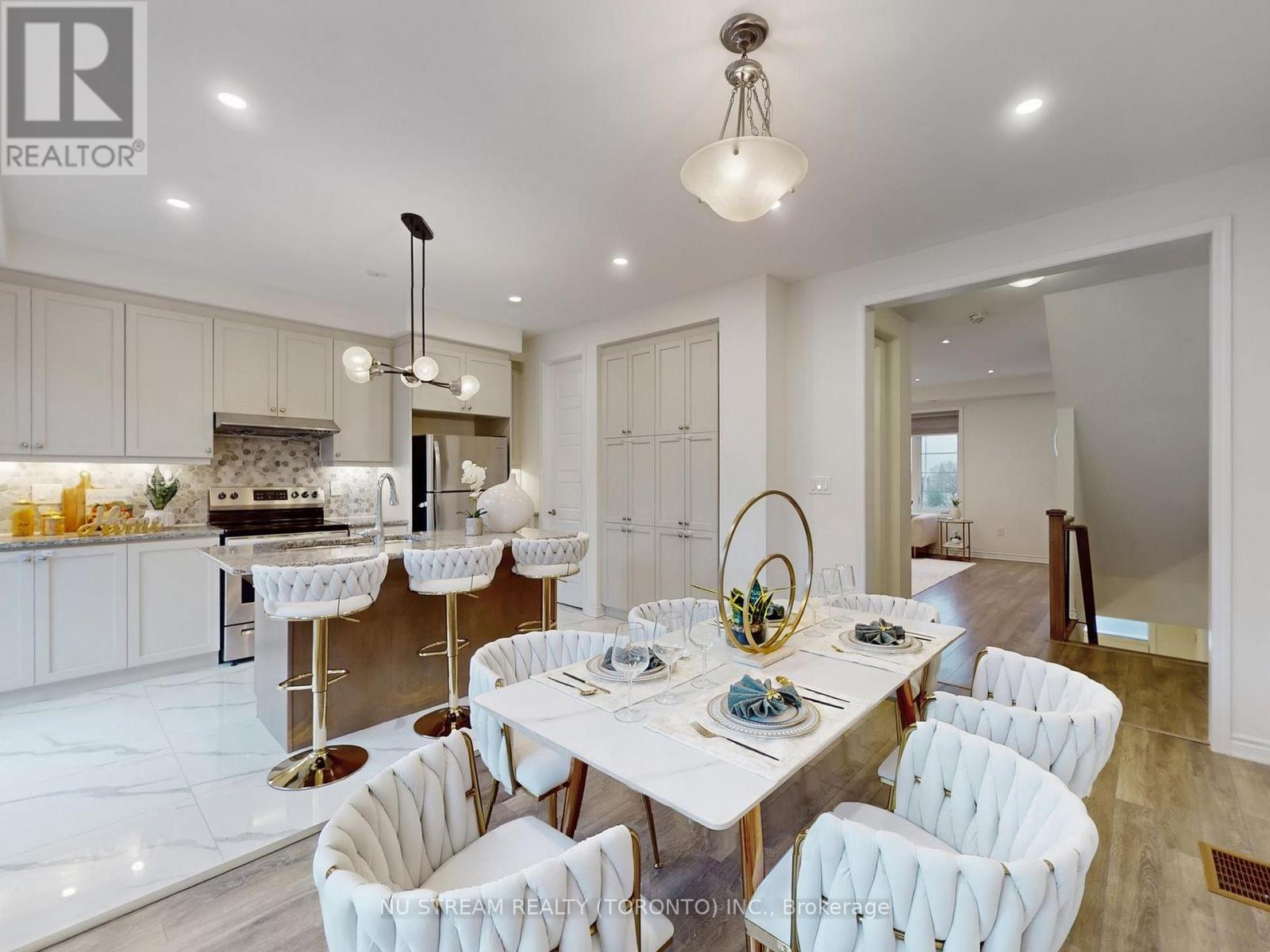 38 William F.bell Parkway, Richmond Hill, Ontario  L4S 0K1 - Photo 13 - N12596474