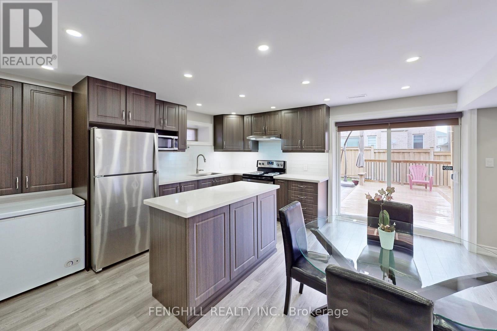 17 Blazing Star Street, East Gwillimbury, Ontario  L9N 0S2 - Photo 22 - N12596484