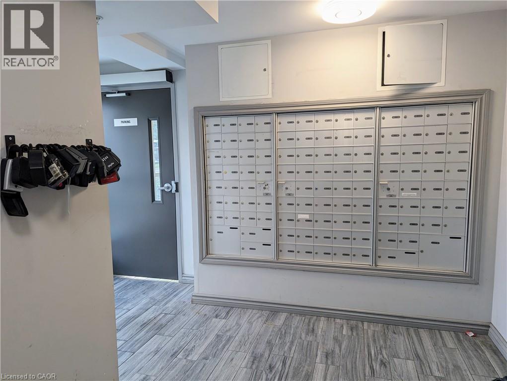 275 Larch Street Unit# 514, Waterloo, Ontario  N2L 3R2 - Photo 8 - 40791731