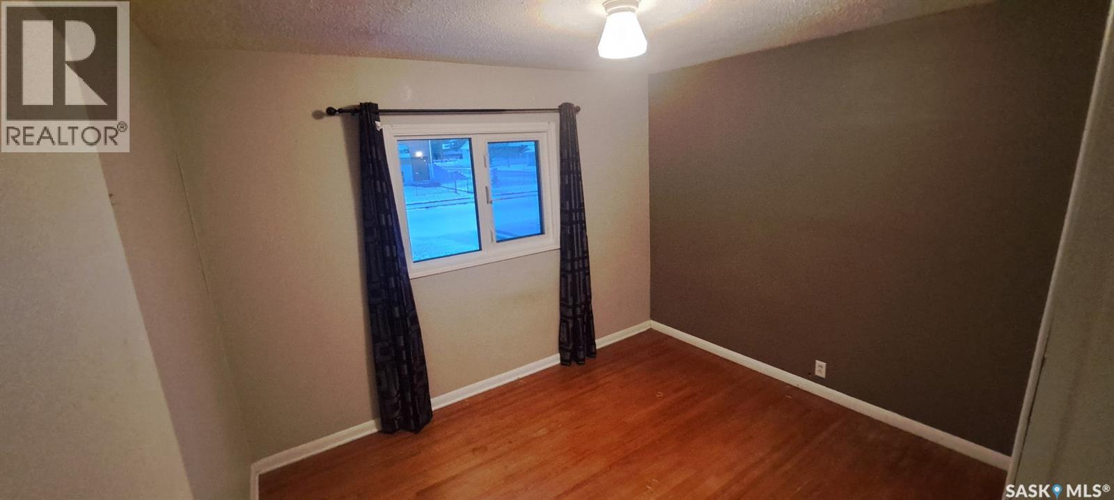 668 Grandview Street W, Moose Jaw, Saskatchewan  S6H 5L4 - Photo 34 - SK025081