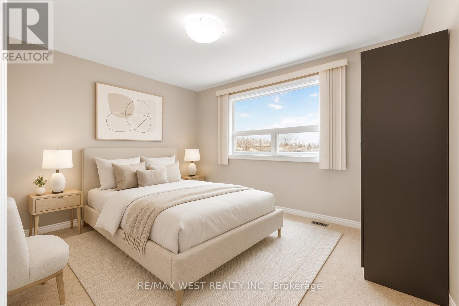 5 Henley Crescent, Toronto, Ontario  M9W 2W8 - Photo 10 - W12596472