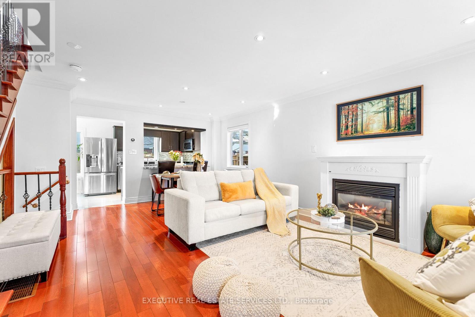 7068 Bannockburn Court, Mississauga, Ontario  L5N 7L5 - Photo 14 - W12596488