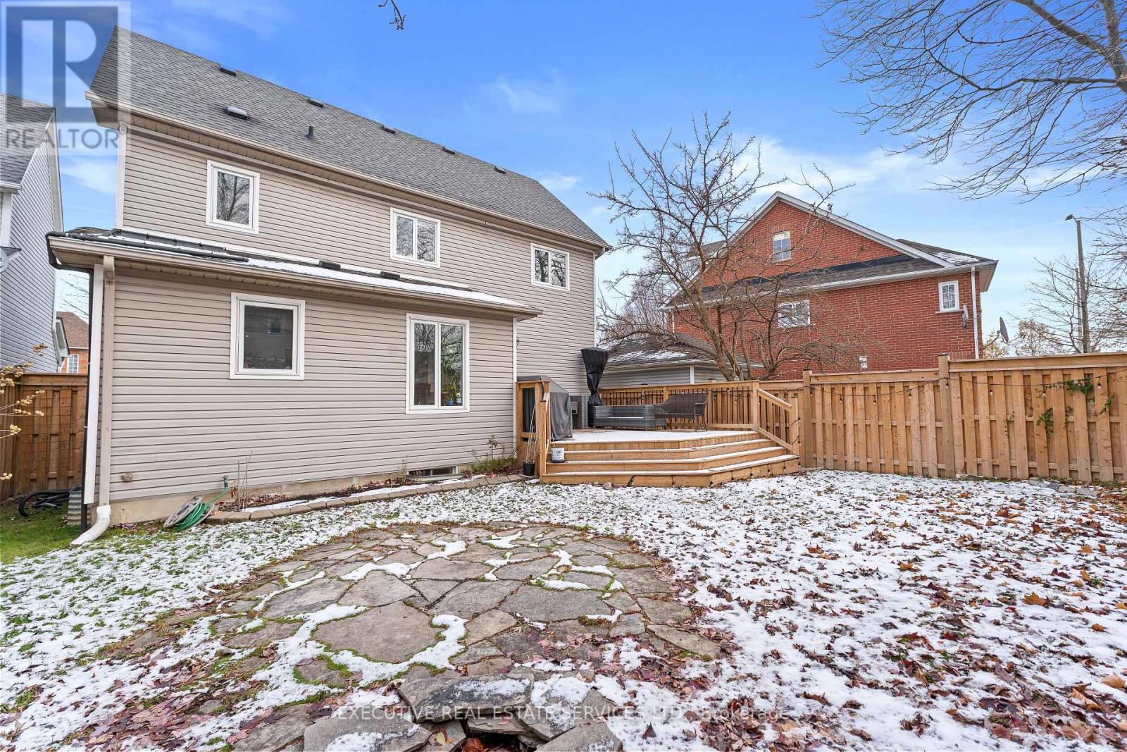 7068 Bannockburn Court, Mississauga, Ontario  L5N 7L5 - Photo 47 - W12596488