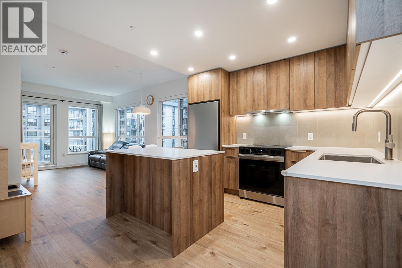 422 3596 Malsum Drive, North Vancouver, British Columbia  V7G 0B2 - Photo 3 - R3070946