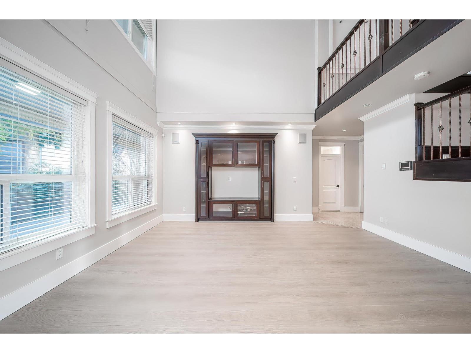 14065 102a Avenue, Surrey, British Columbia  V3T 1R1 - Photo 15 - R3071640