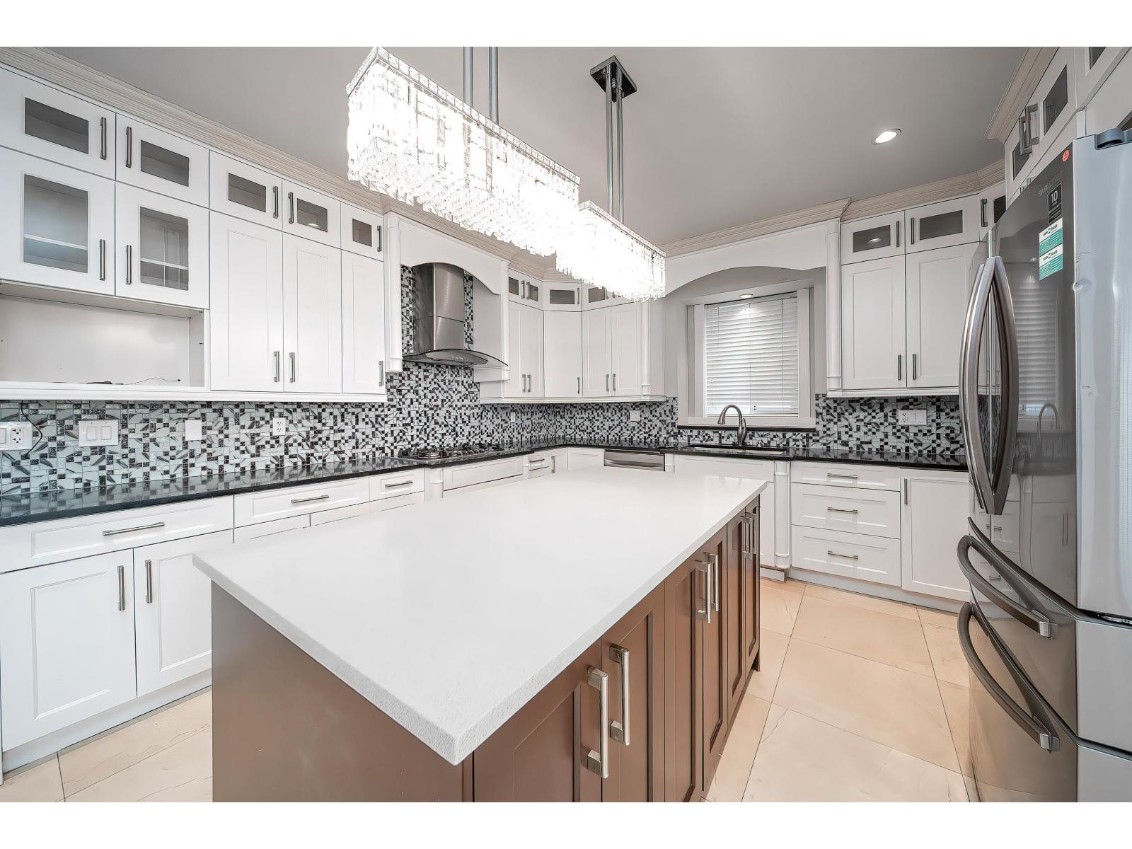 14065 102a Avenue, Surrey, British Columbia  V3T 1R1 - Photo 8 - R3071640