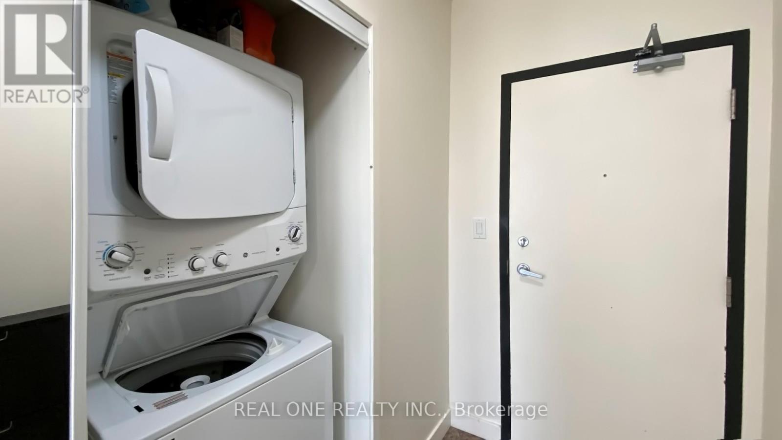 307 - 5 Mariner Terrace, Toronto, Ontario  M5V 3V6 - Photo 22 - C12596506