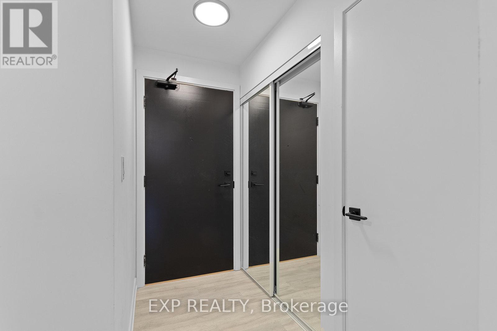 1501 - 2 Augusta Avenue, Toronto, Ontario  M5V 0T3 - Photo 3 - C12596520