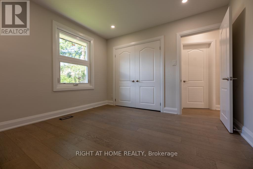 343 Boisdale Avenue, Richmond Hill, Ontario  L4C 1R4 - Photo 14 - N12596508