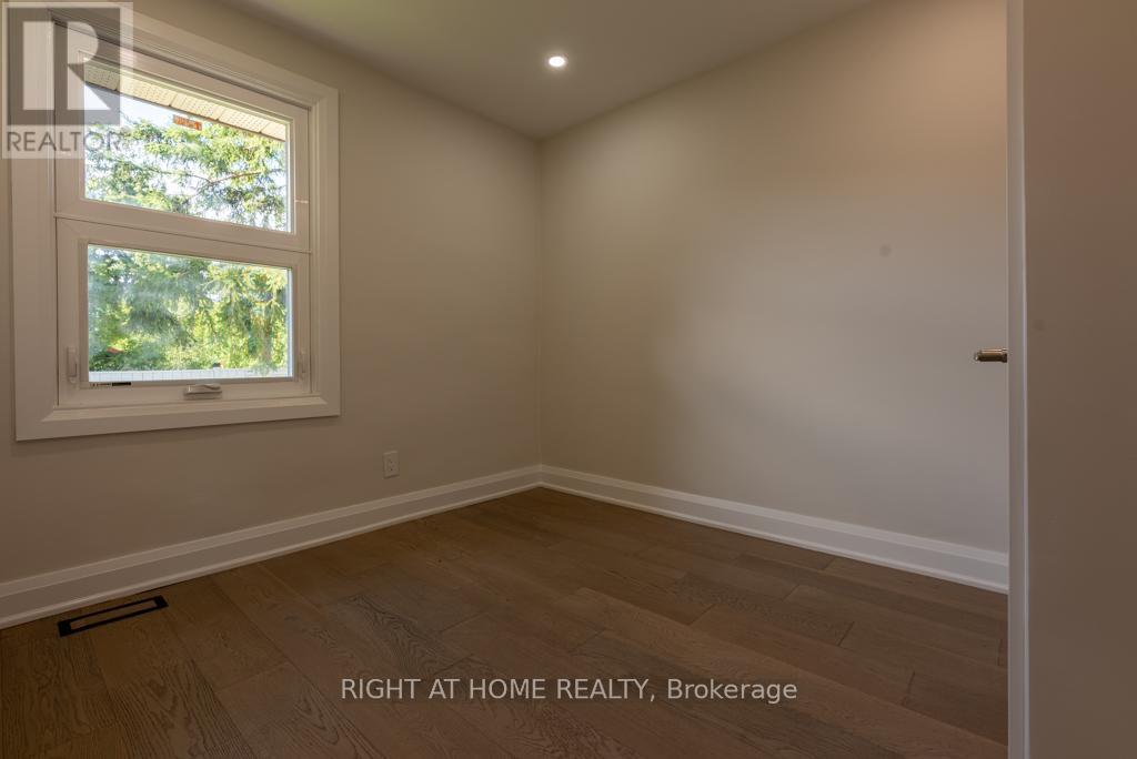 343 Boisdale Avenue, Richmond Hill, Ontario  L4C 1R4 - Photo 17 - N12596508