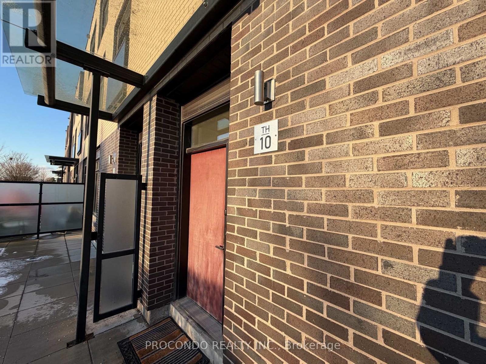 Th10 - 4070 Parkside Village Drive, Mississauga, Ontario  L5B 3M8 - Photo 1 - W12596524