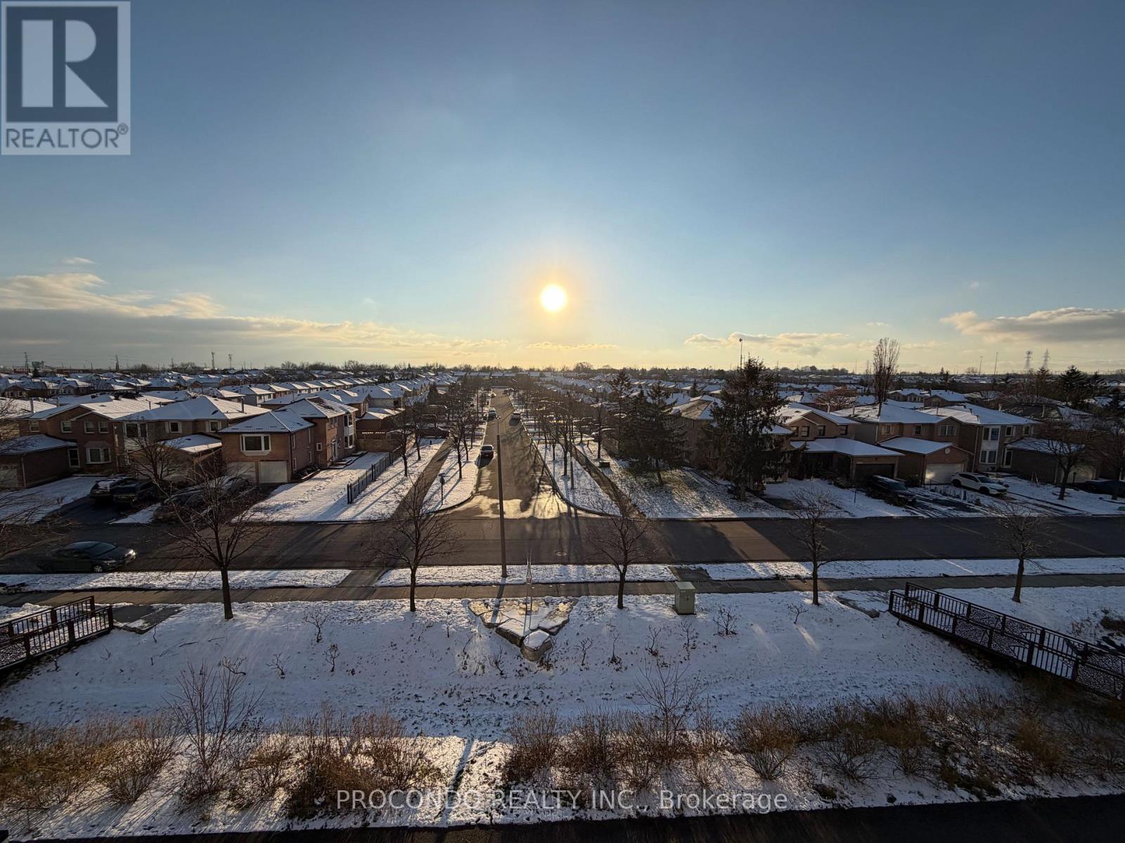 Th10 - 4070 Parkside Village Drive, Mississauga, Ontario  L5B 3M8 - Photo 24 - W12596524