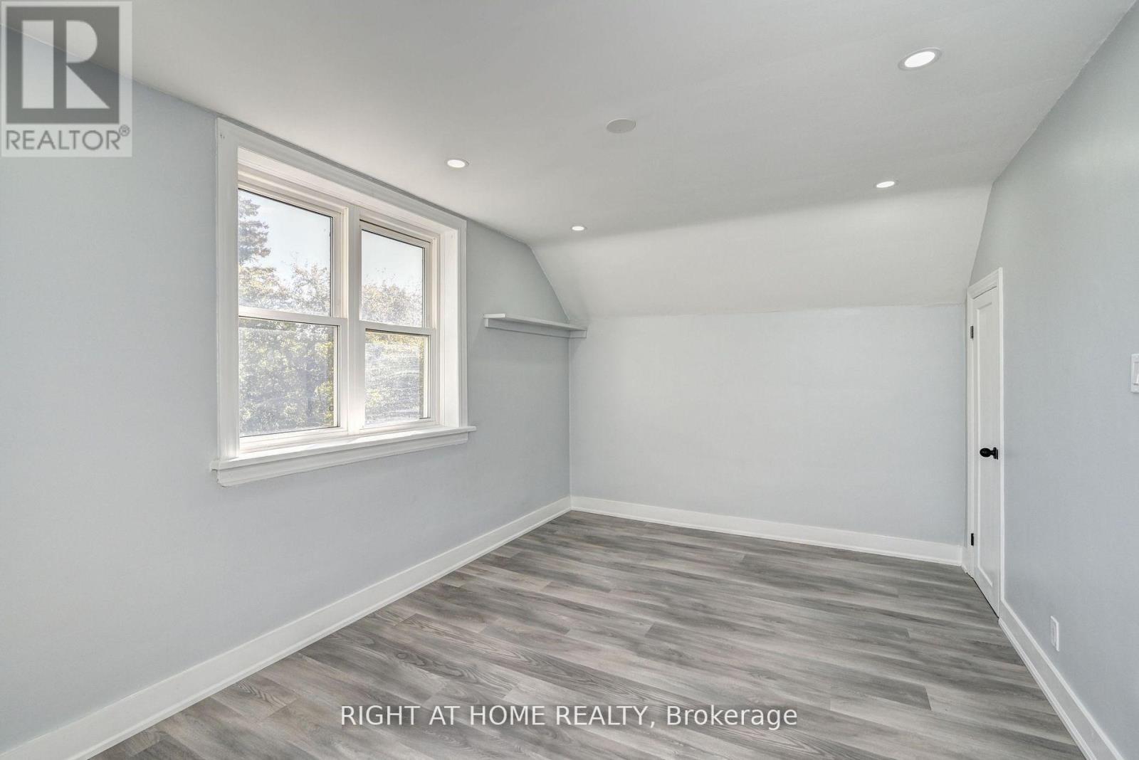 10 Monroe Street, Cambridge, Ontario  N1R 2C5 - Photo 31 - X12596518