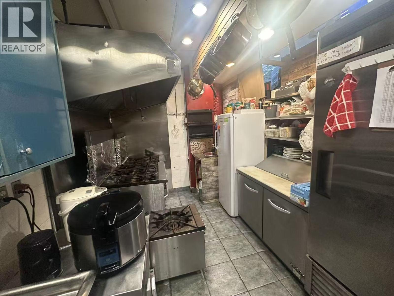 1100 8580 Alexandra Road, Richmond, British Columbia  V6K 4B3 - Photo 5 - C8074251