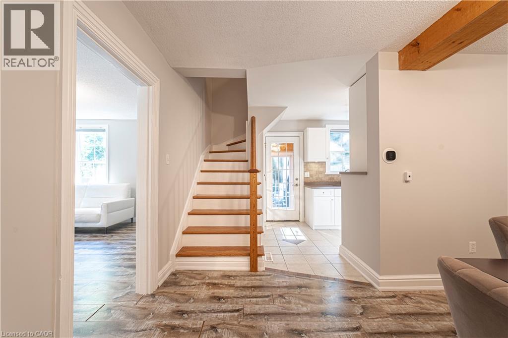 12 Maple Avenue, Hamilton, Ontario  L8G 2N9 - Photo 9 - 40766969