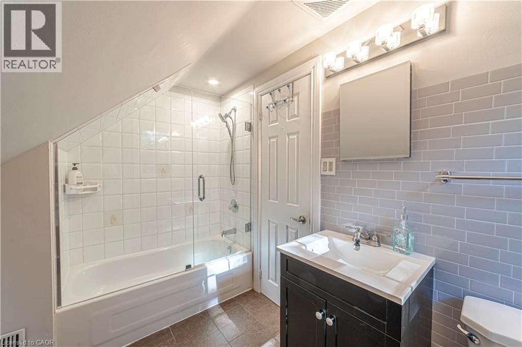 12 Maple Avenue, Hamilton, Ontario  L8G 2N9 - Photo 27 - 40766969