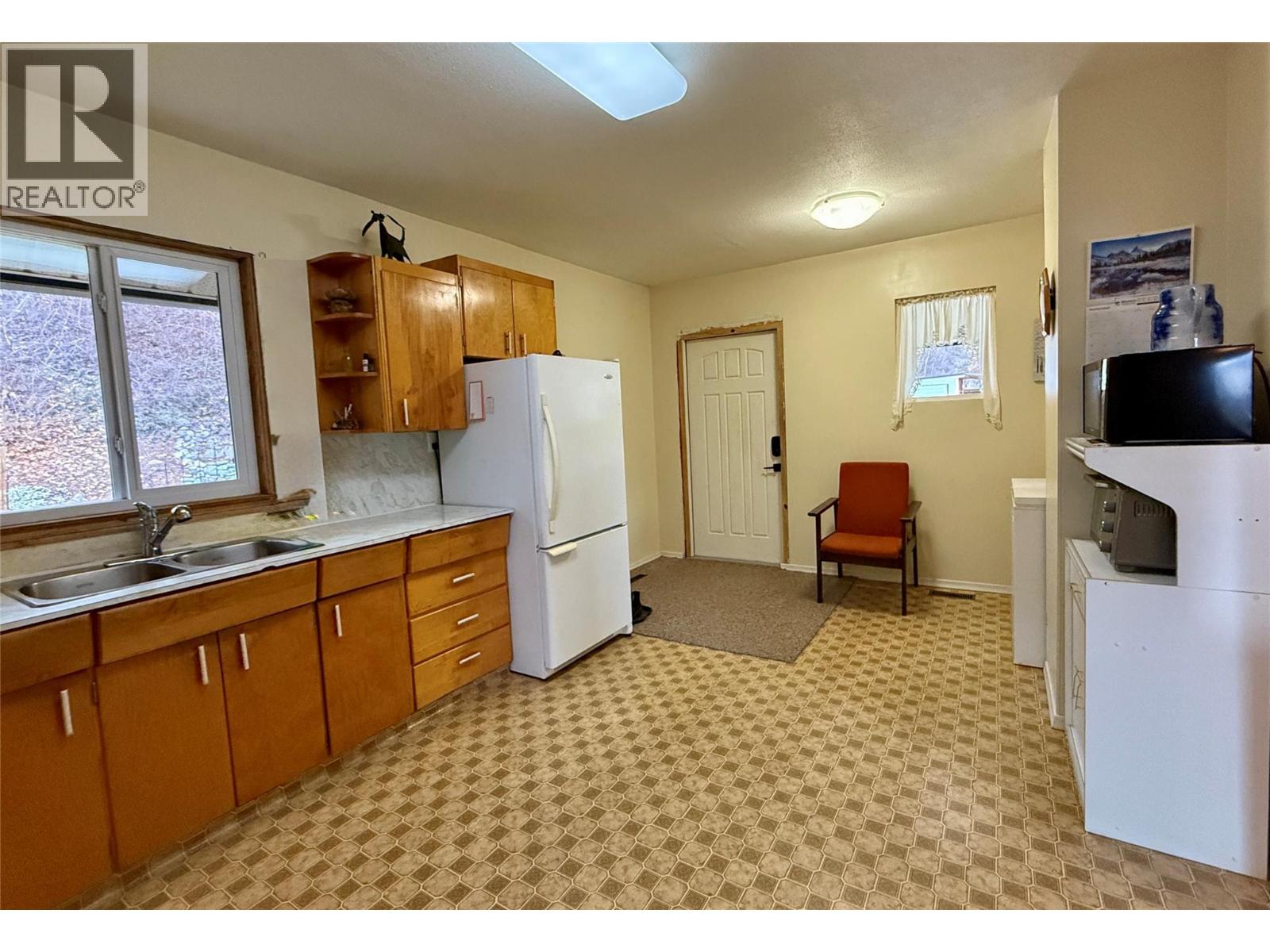 311 302nd Avenue, Kimberley, British Columbia V1A 3G5 - Photo 16 - 10364344