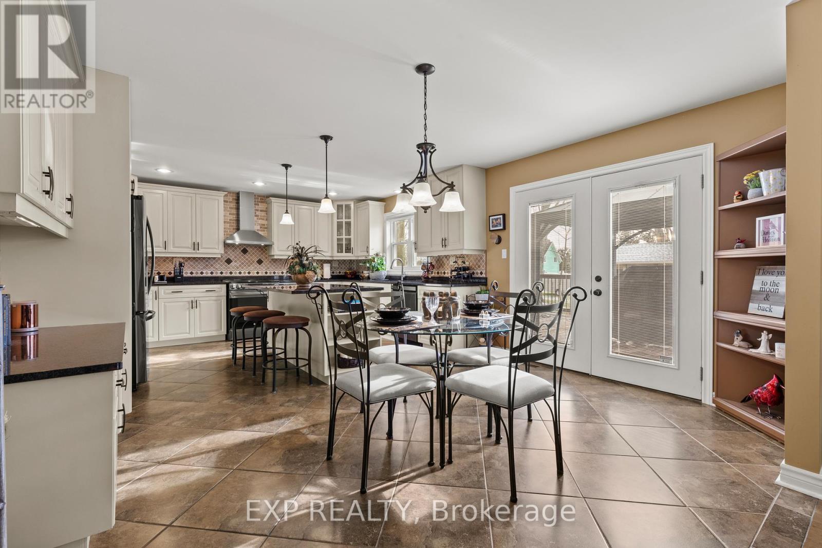 4893 Firelane 18, Port Colborne, Ontario  L0S 1R0 - Photo 10 - X12596586