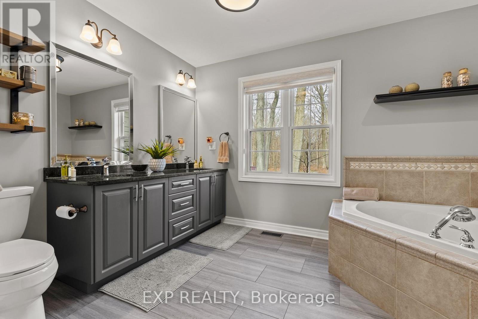 4893 Firelane 18, Port Colborne, Ontario  L0S 1R0 - Photo 19 - X12596586