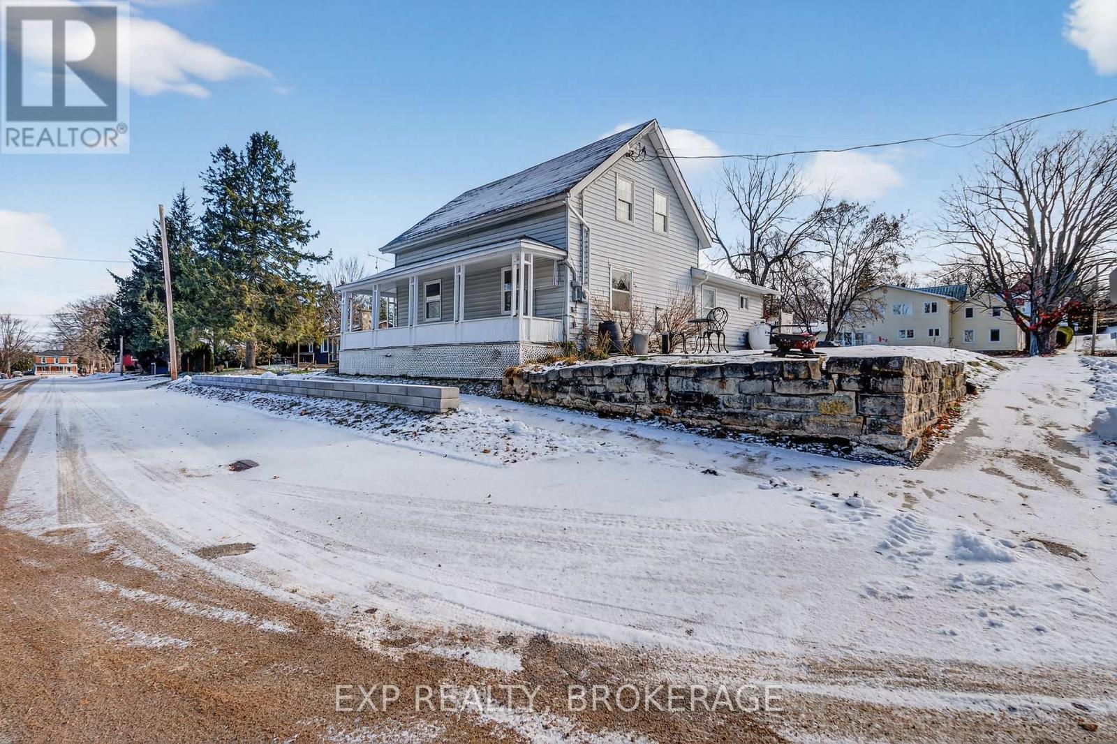 4 Water Street, Rideau Lakes, Ontario  K0G 1V0 - Photo 28 - X12596582