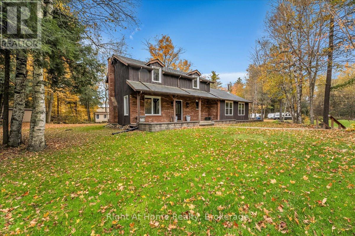 9658 Second Line, Milton, Ontario L0P 1B0 - Photo 4 - W12596604