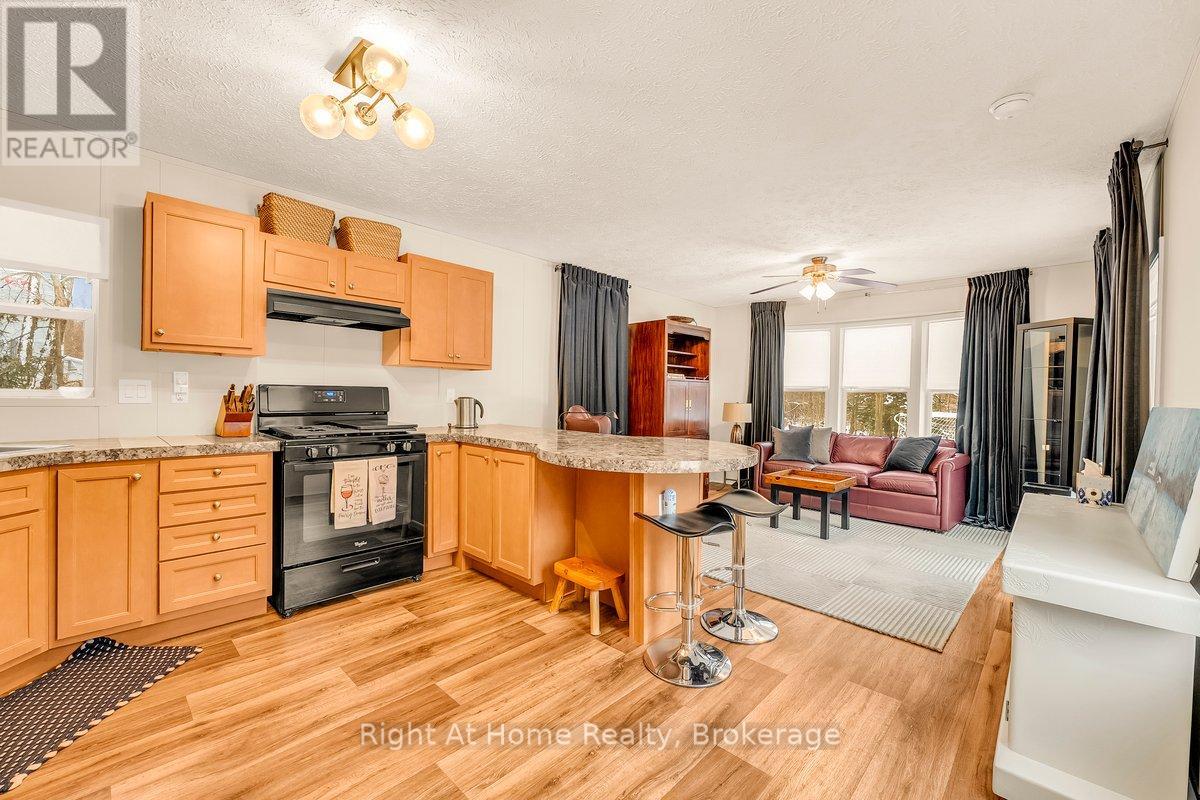 9658 Second Line, Milton, Ontario L0P 1B0 - Photo 46 - W12596604