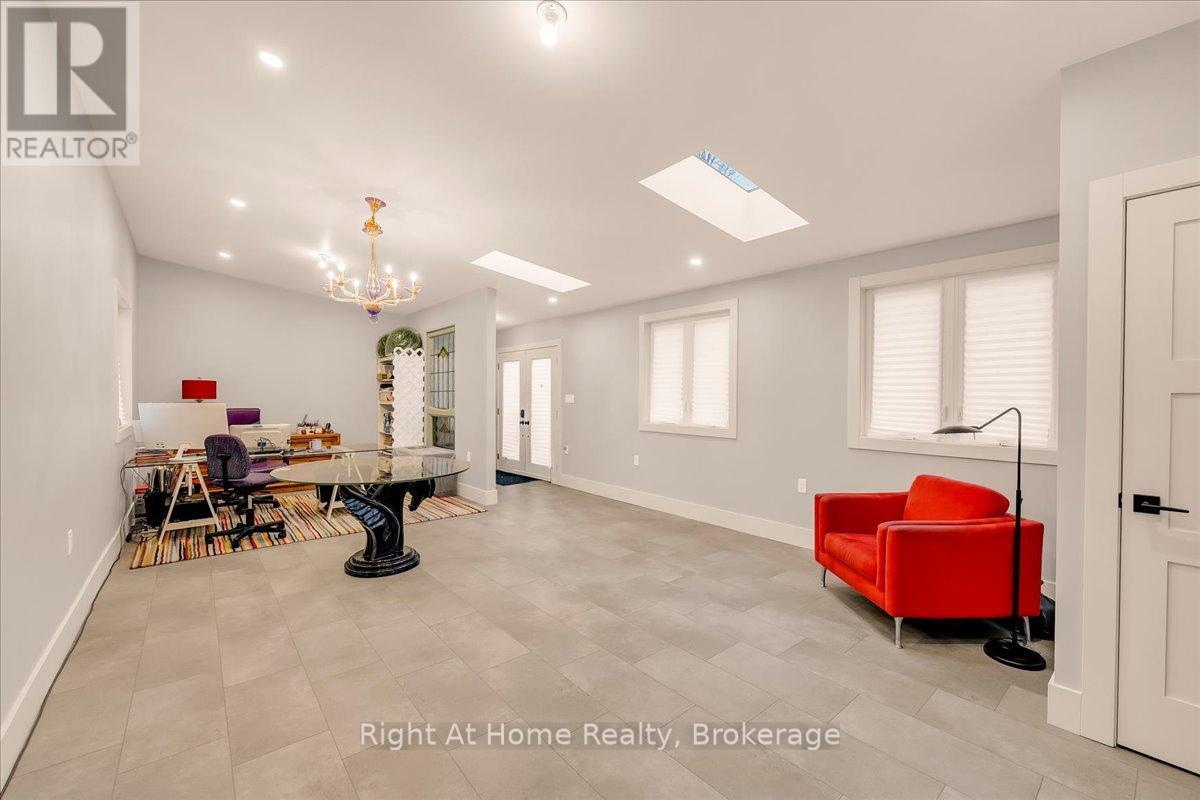 9658 Second Line, Milton, Ontario L0P 1B0 - Photo 49 - W12596604